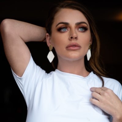 Sophie Dee official public profile portrait